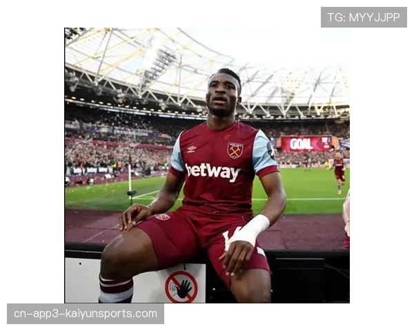 拉卡泽特完成职业生涯重要转会，在沙特联赛延续进球篇章